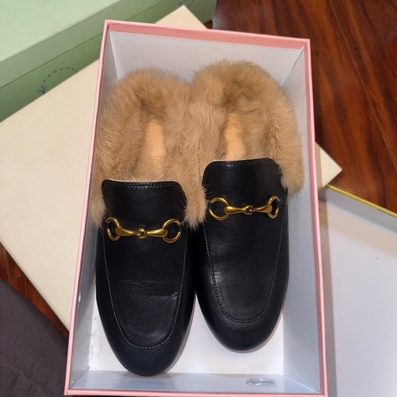 Black Fur-Lined Loafers - Picture 4 of 10